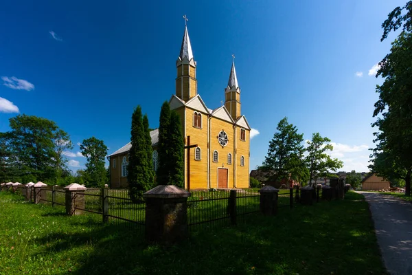 Vecchia Chiesa Cristiana Giornata Sole — Foto Stock