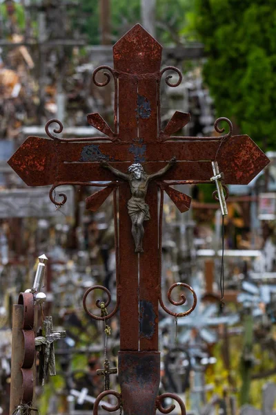 Antigo Cemitério Cristão Com Muitas Cruzes — Fotografia de Stock