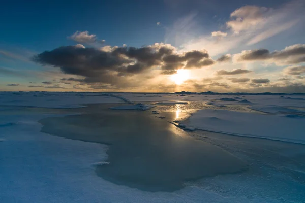 Snowy Sea Coast Daytime — Stock Photo, Image