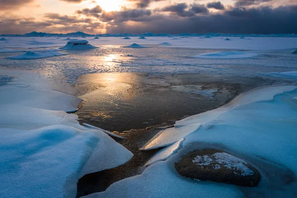 Côte Mer Enneigée Coucher Soleil — Photo