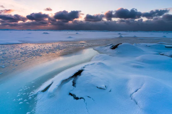 Côte Mer Enneigée Coucher Soleil — Photo