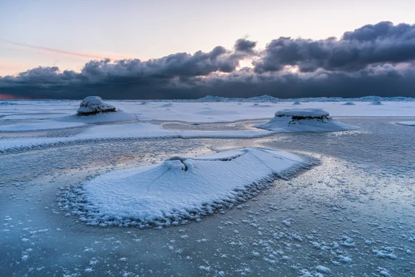 Côte Mer Enneigée Coucher Soleil — Photo