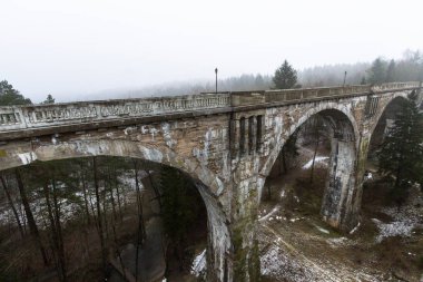 Roma 'daki eski köprü, İtalya