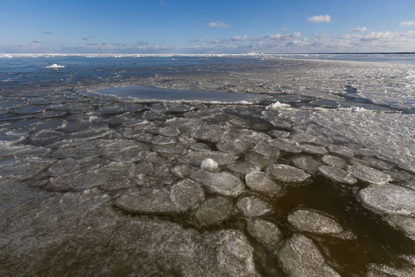 Морське Узбережжя Льодом Зимовий Сезон — стокове фото