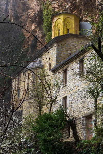 Alte Christliche Backsteinkirche Den Bergen — Stockfoto