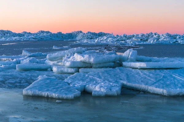 Costa Mar Con Hielo Temporada Invierno — Foto de Stock