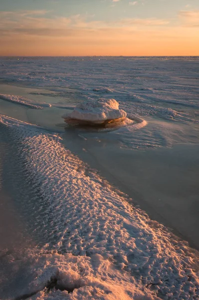 Zamrzlá Voda Zimní Krajině Přírody — Stock fotografie