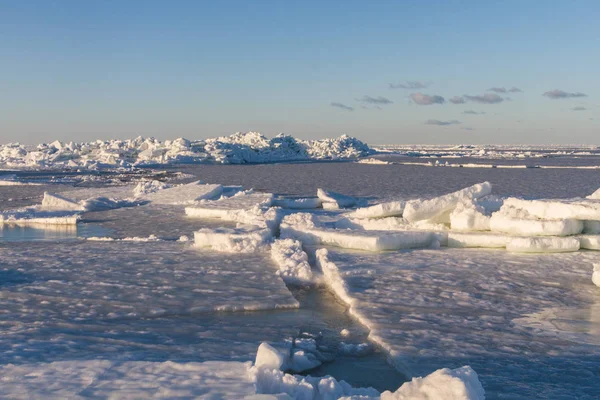 Морське Узбережжя Льодом Зимовий Сезон — стокове фото