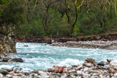 Yunanistan dağlarında nehirler ve ulusal park