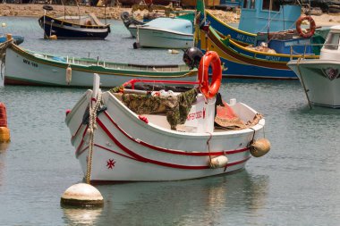 Malta 'daki deniz limanında tekneler