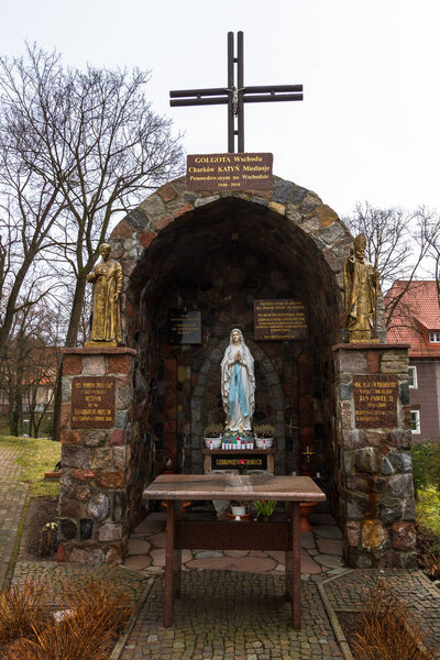 Virgin Mary christianity statue 