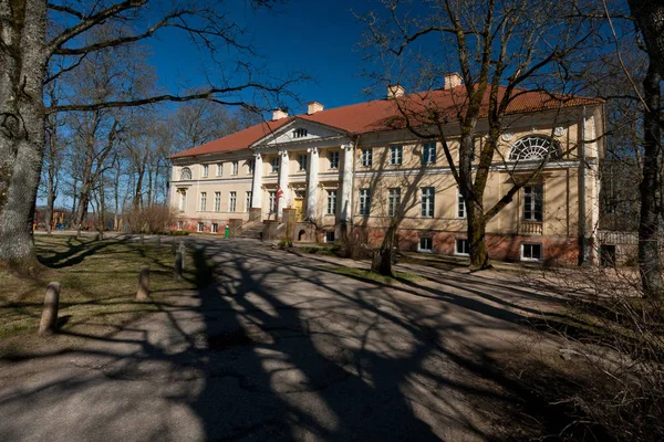 Historical Castle Yard Latvia — Stock Photo, Image