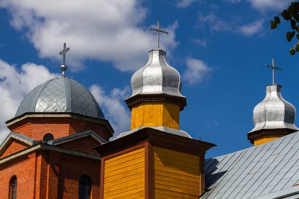 Orthodoxe Kerk Zonnige Dag — Stockfoto