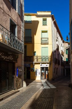 Gündüz vakti Akdeniz Avrupa kenti