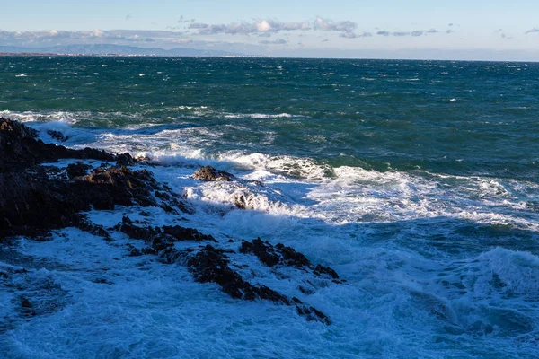 Medelhavet Steniga Havskust — Stockfoto