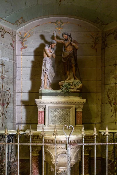 Interno Della Bella Vecchia Chiesa Cristiana — Foto Stock