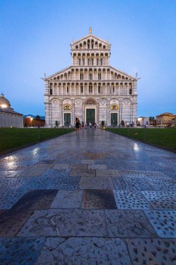 Malta adasındaki eski katedral