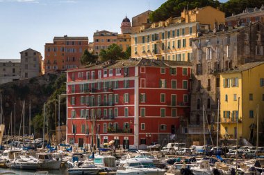 Limanda ve Malta 'da tekneler