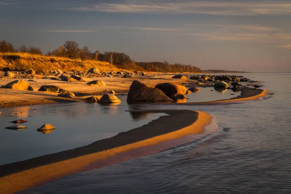 Кам Яне Піщане Узбережжя Моря — стокове фото