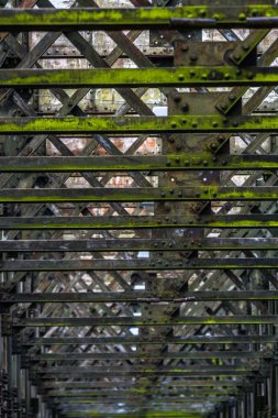 Çzew 'deki eski demiryolu köprüsü.