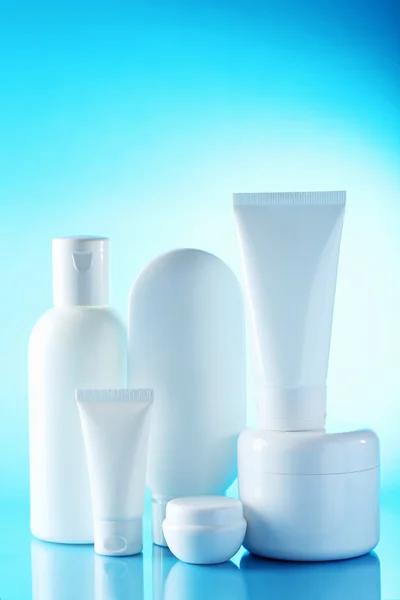 Garrafas cosméticas brancas — Fotografia de Stock