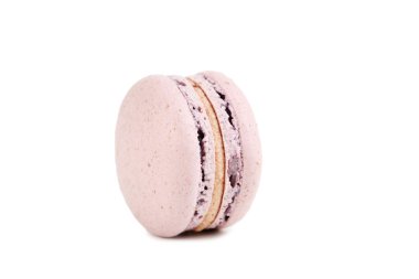 Fransız pembe macaron izole 
