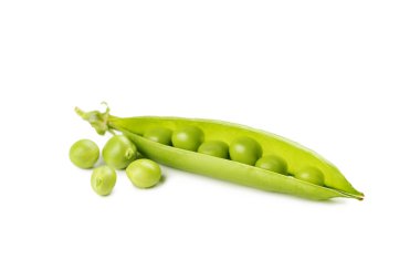 yeşil bezelye izole 