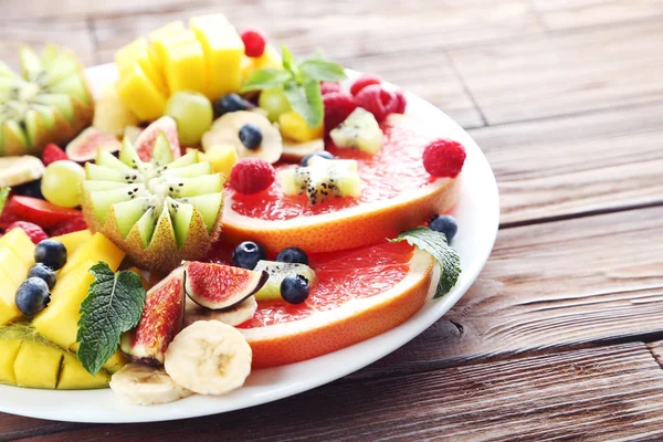 Verse fruitsalade — Stockfoto