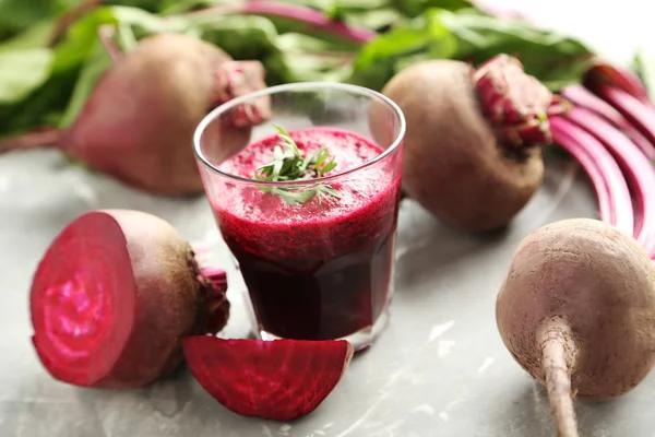 Taze pancar suyu cam 