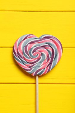 Masada tatlı lolipop