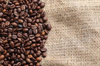 Kahverengi kahve çekirdekleri 