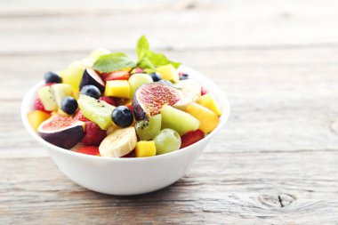 Taze Meyve Salatası 