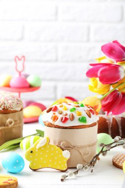 pasta ile Paskalya yumurtaları 