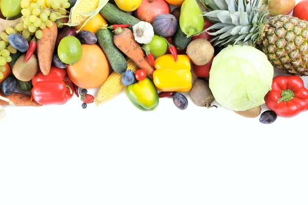 Frutas y verduras maduras y sabrosas — Foto de Stock