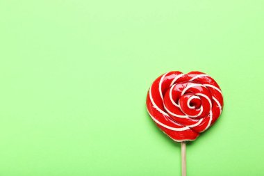 Yeşil tatlı lolipop 