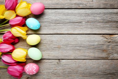 Laleli Paskalya yumurtaları 