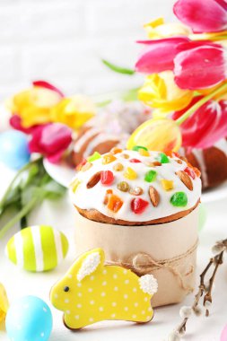 pasta ile Paskalya yumurtaları 