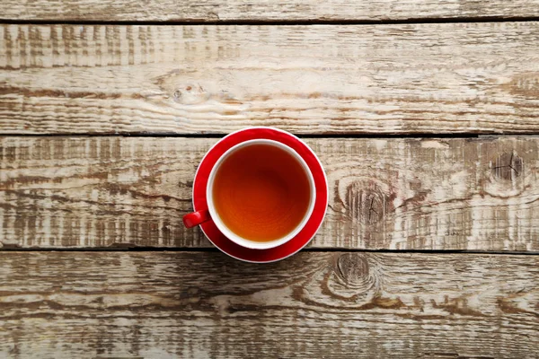 Taza roja de té —  Fotos de Stock