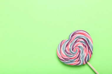 tatlı renkli lolipop