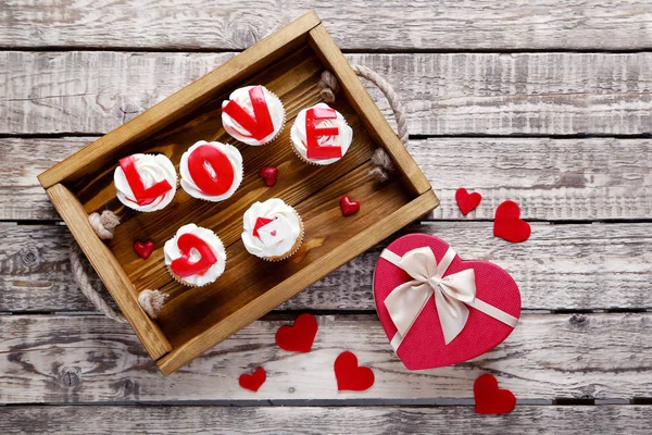 Tasty Valentine cupcakes — Stock Photo, Image