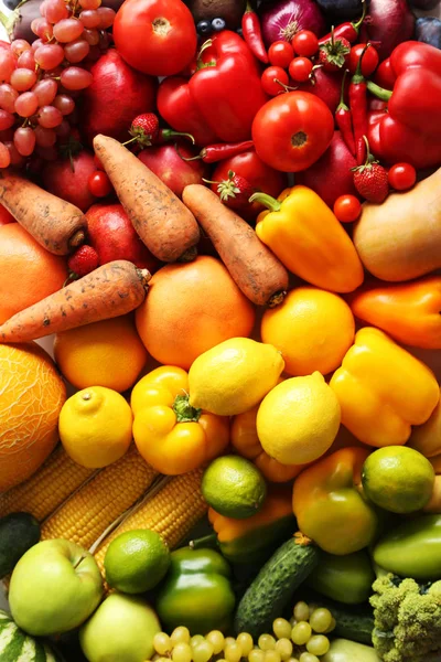 Érett gyümölcsök és zöldségek — Stock Fotó