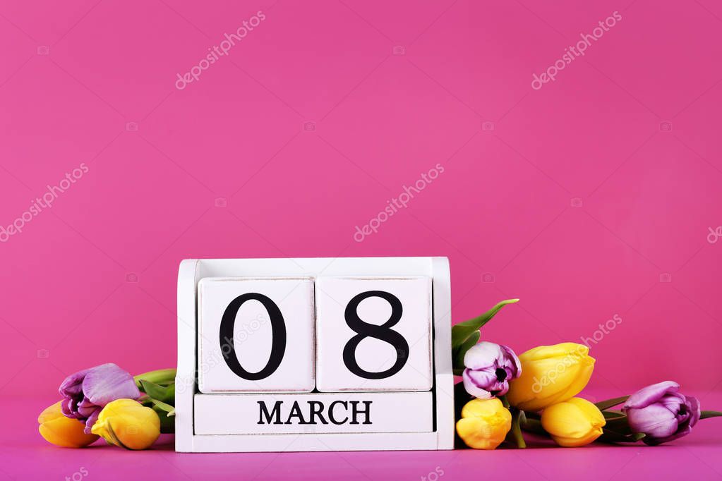 Bouquet of tulips with calendar