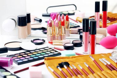 Farklı makyaj kozmetik