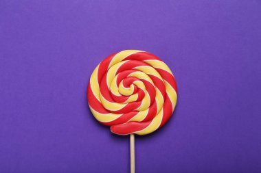 Tatlı çizgili lolipop 