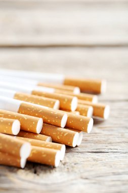 Tütün sigara yığını 