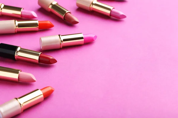 Lápiz labial colorido de moda — Foto de Stock