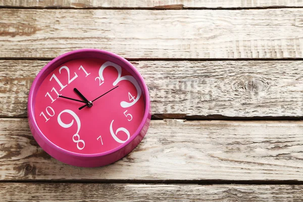 Pink round clock — Stock Photo, Image