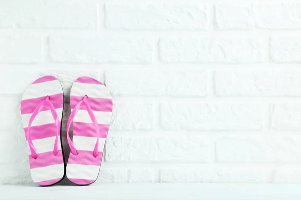 Pair of flip flops — Stock Photo, Image
