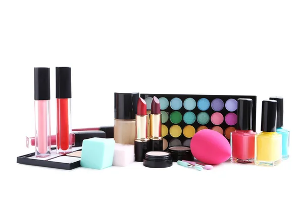 Diferentes cosméticos maquillaje —  Fotos de Stock