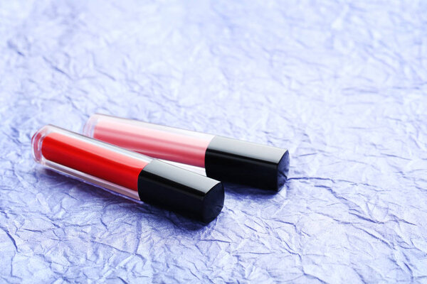 Красочные блески для губ
